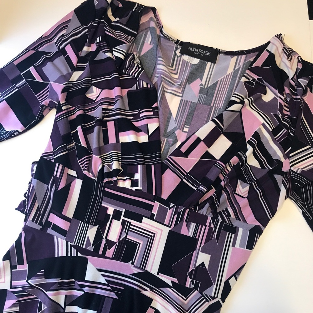 Geometric Patterned Stretch Dress